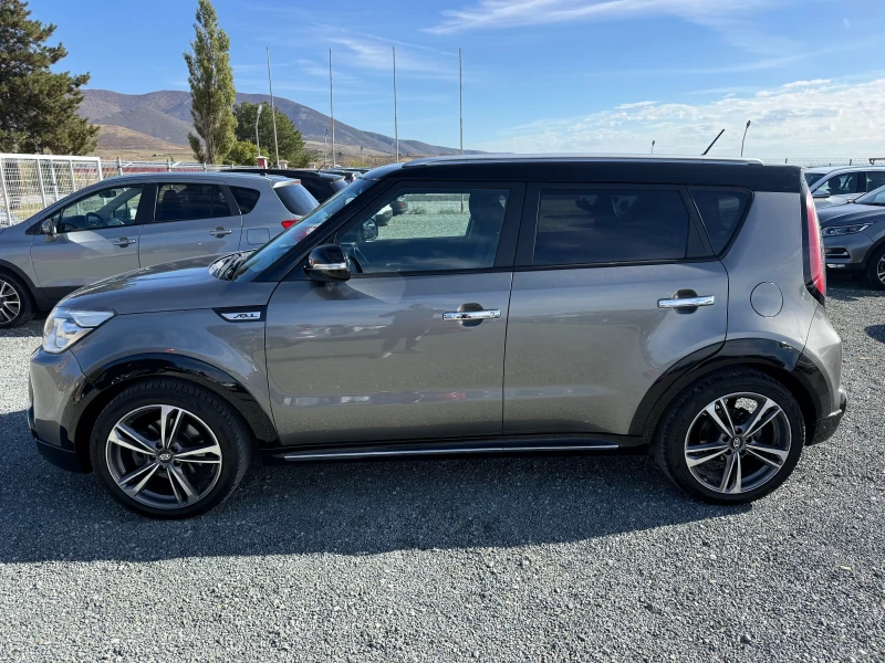 Kia Soul (KATO НОВА), снимка 10 - Автомобили и джипове - 52138662