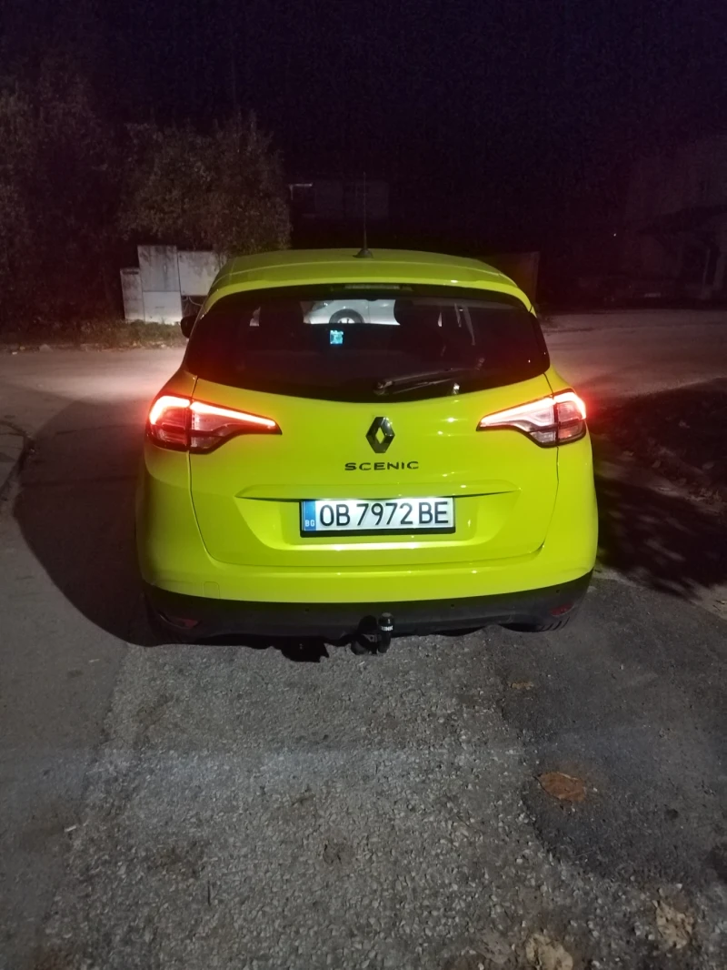 Renault Scenic 1.7, снимка 8 - Автомобили и джипове - 52259506
