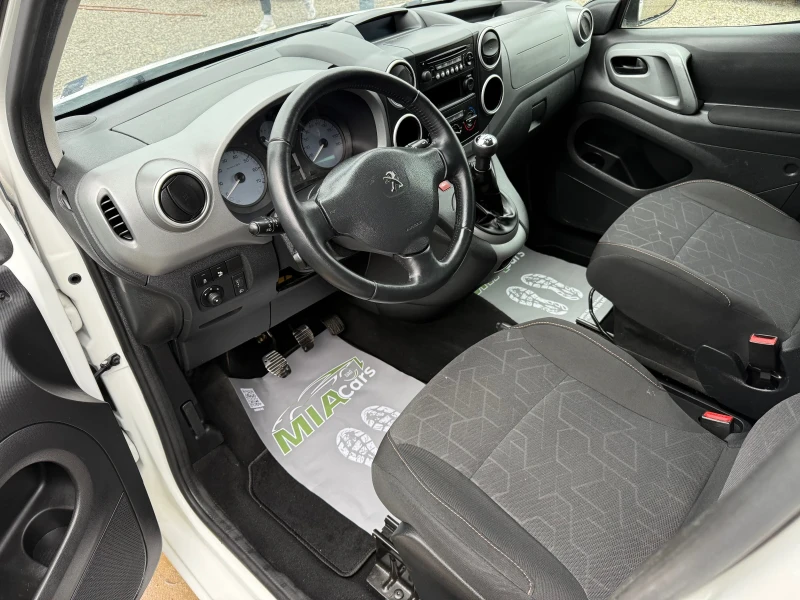 Peugeot Partner 1.6D* 99h.p* 2017* EURO6* МУЛТИСПЕЙС* 4+ 1, снимка 7 - Автомобили и джипове - 52466795
