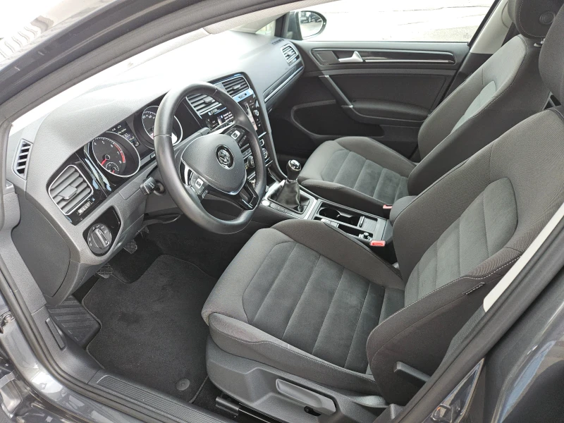 VW Golf 1.4TGI/CNG/HighLine/BLACK FRIDAY/LED/CARPLAY/БЛУТУ, снимка 9 - Автомобили и джипове - 52500770