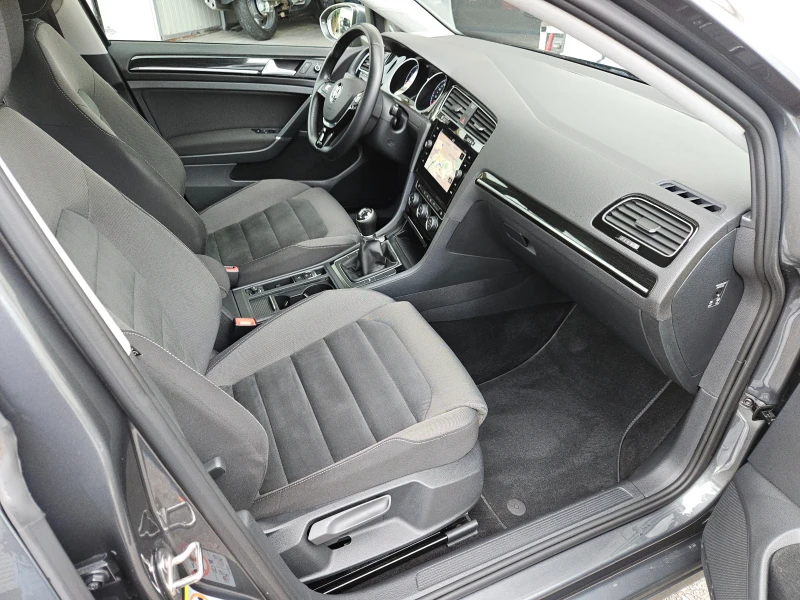 VW Golf 1.4TGI/CNG/HighLine/BLACK FRIDAY/LED/CARPLAY/БЛУТУ, снимка 15 - Автомобили и джипове - 52500770