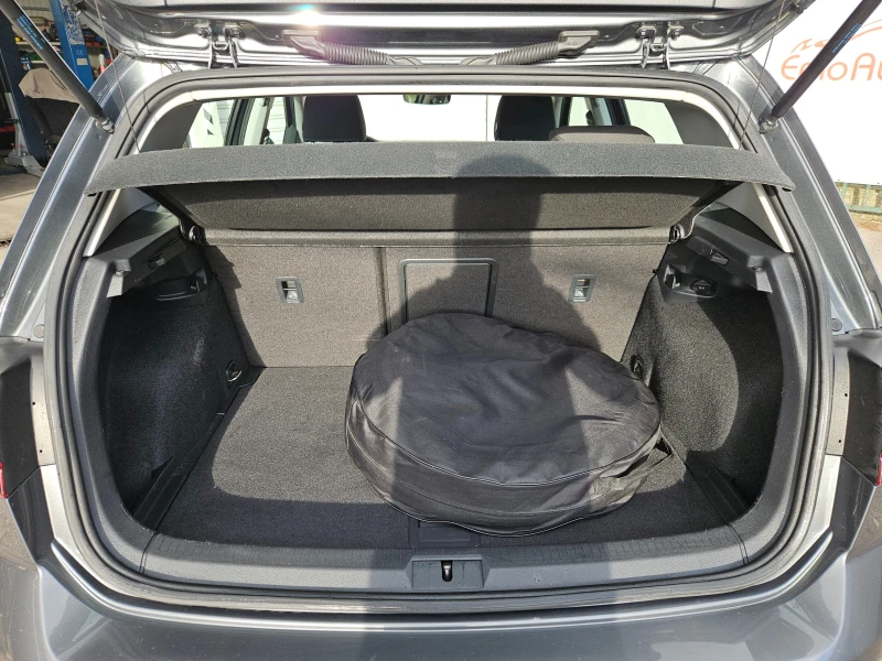 VW Golf 1.4TGI/CNG/HighLine/BLACK FRIDAY/LED/CARPLAY/БЛУТУ, снимка 4 - Автомобили и джипове - 52500770