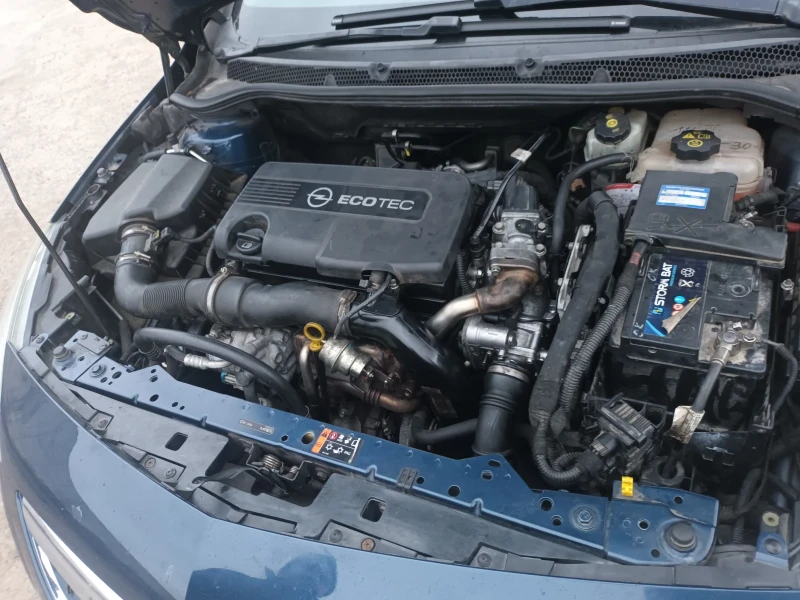 Opel Astra 1.7, снимка 9 - Автомобили и джипове - 52856153
