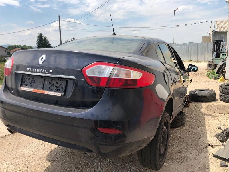 Renault Fluence 1.5dci, снимка 11 - Автомобили и джипове - 17598723