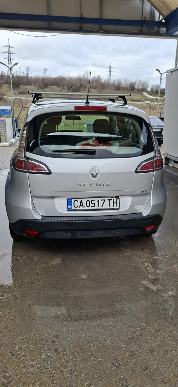 Renault Scenic, снимка 2 - Автомобили и джипове - 53099270