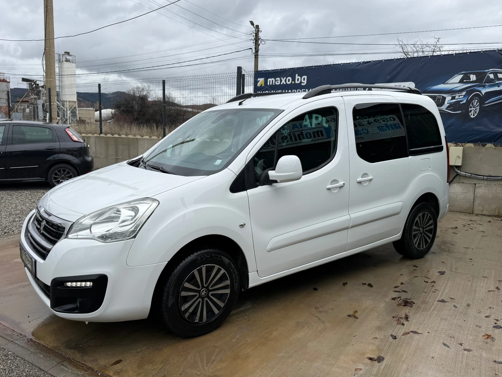 Peugeot Partner 1.6D* 99h.p* 2017* EURO6* МУЛТИСПЕЙС* 4+ 1, снимка 1