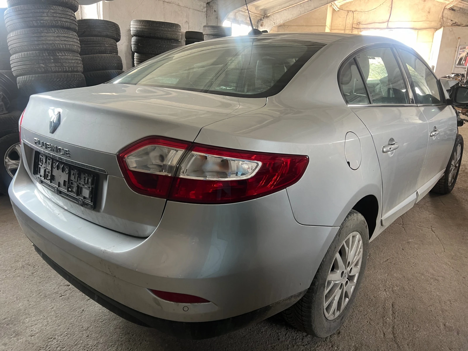 Renault Fluence 1.5dci - изображение 2