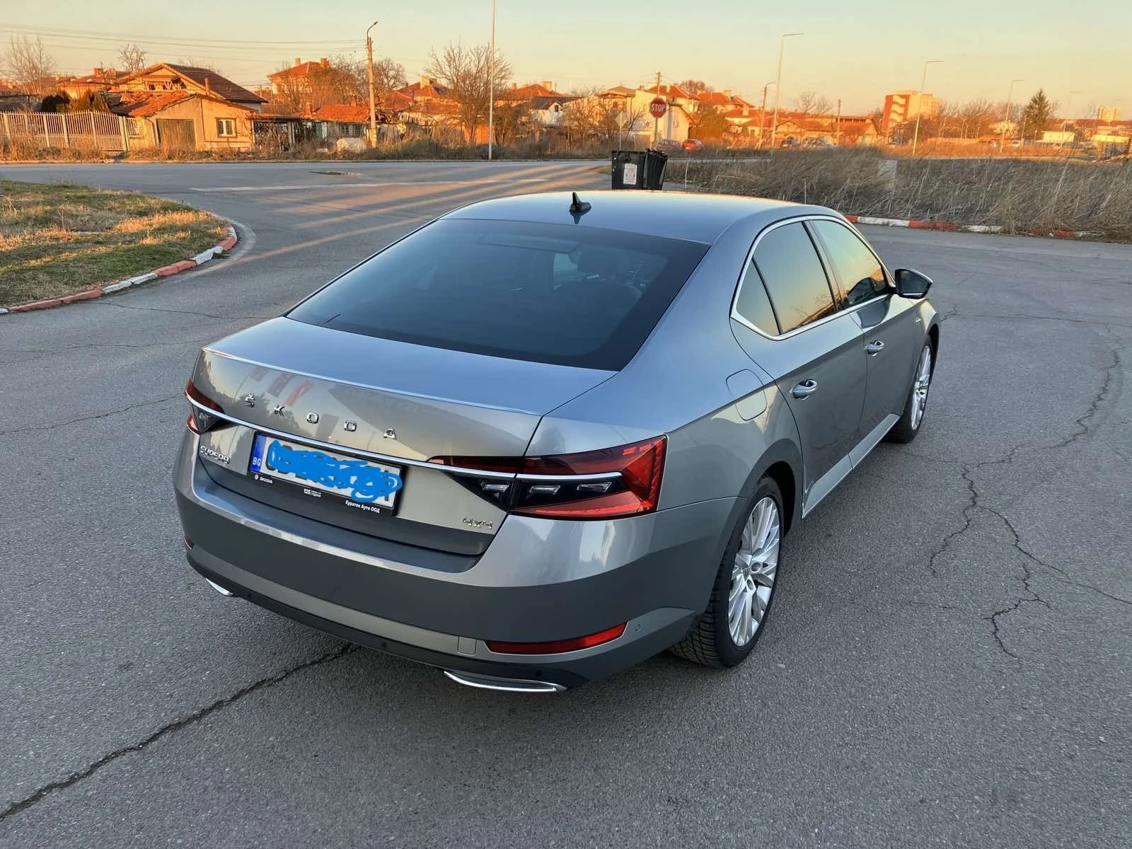 Skoda Superb L&K - изображение 2