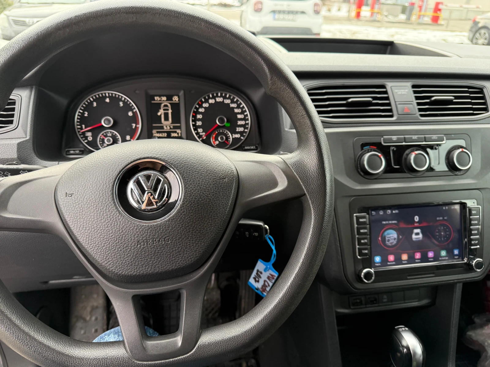VW Caddy 1.4i CNG METAH MAXI 110ps AUTOMATIC  - изображение 7