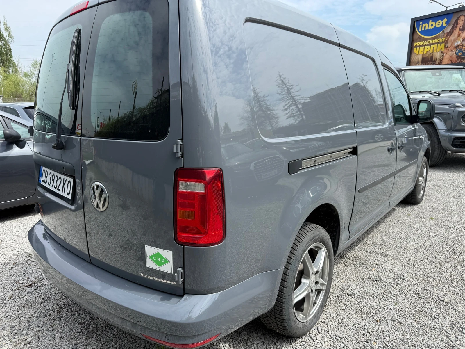 VW Caddy 1.4i CNG METAH MAXI 110ps AUTOMATIC  - изображение 10