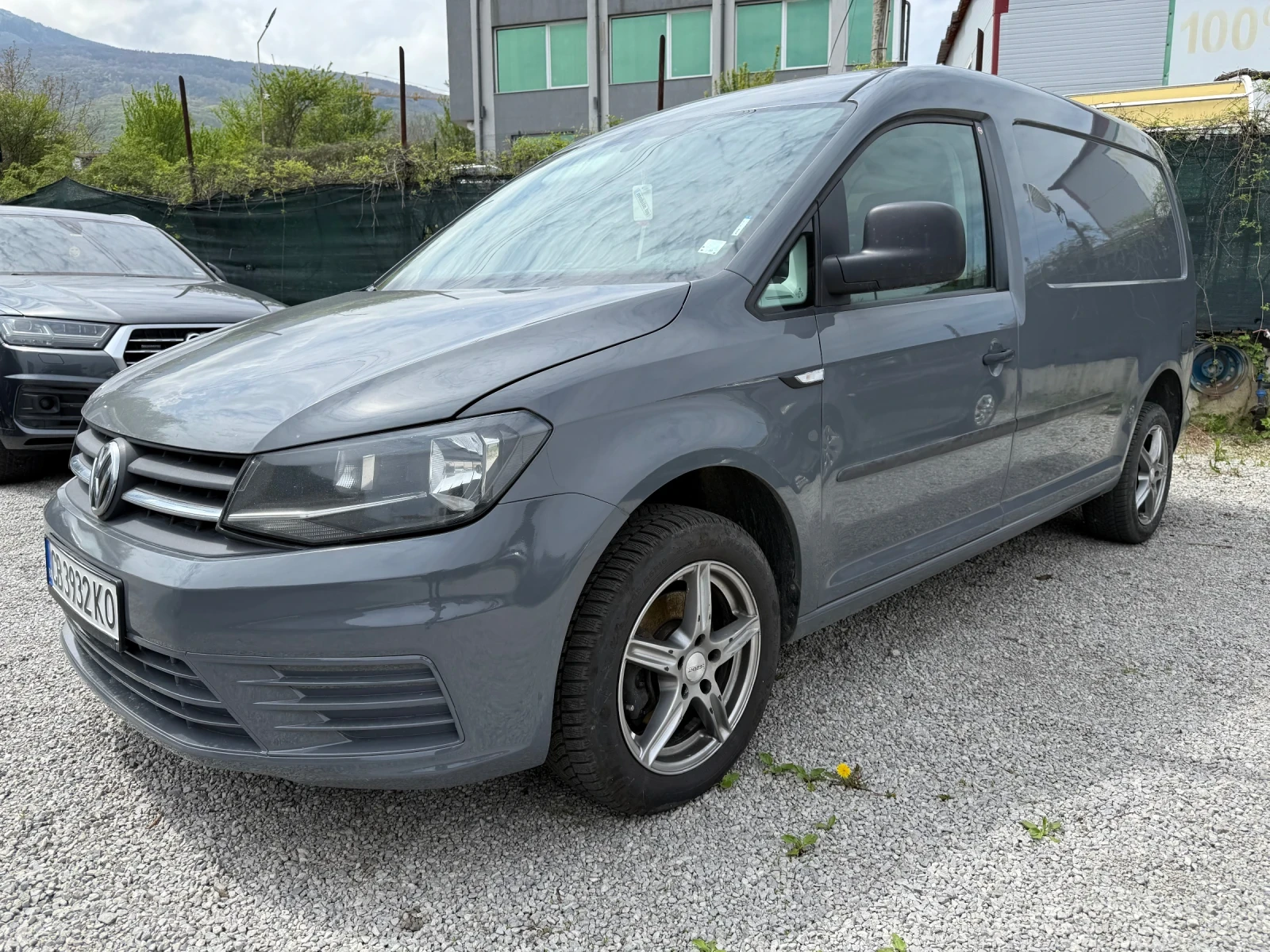 VW Caddy 1.4i CNG METAH MAXI 110ps AUTOMATIC  - изображение 3