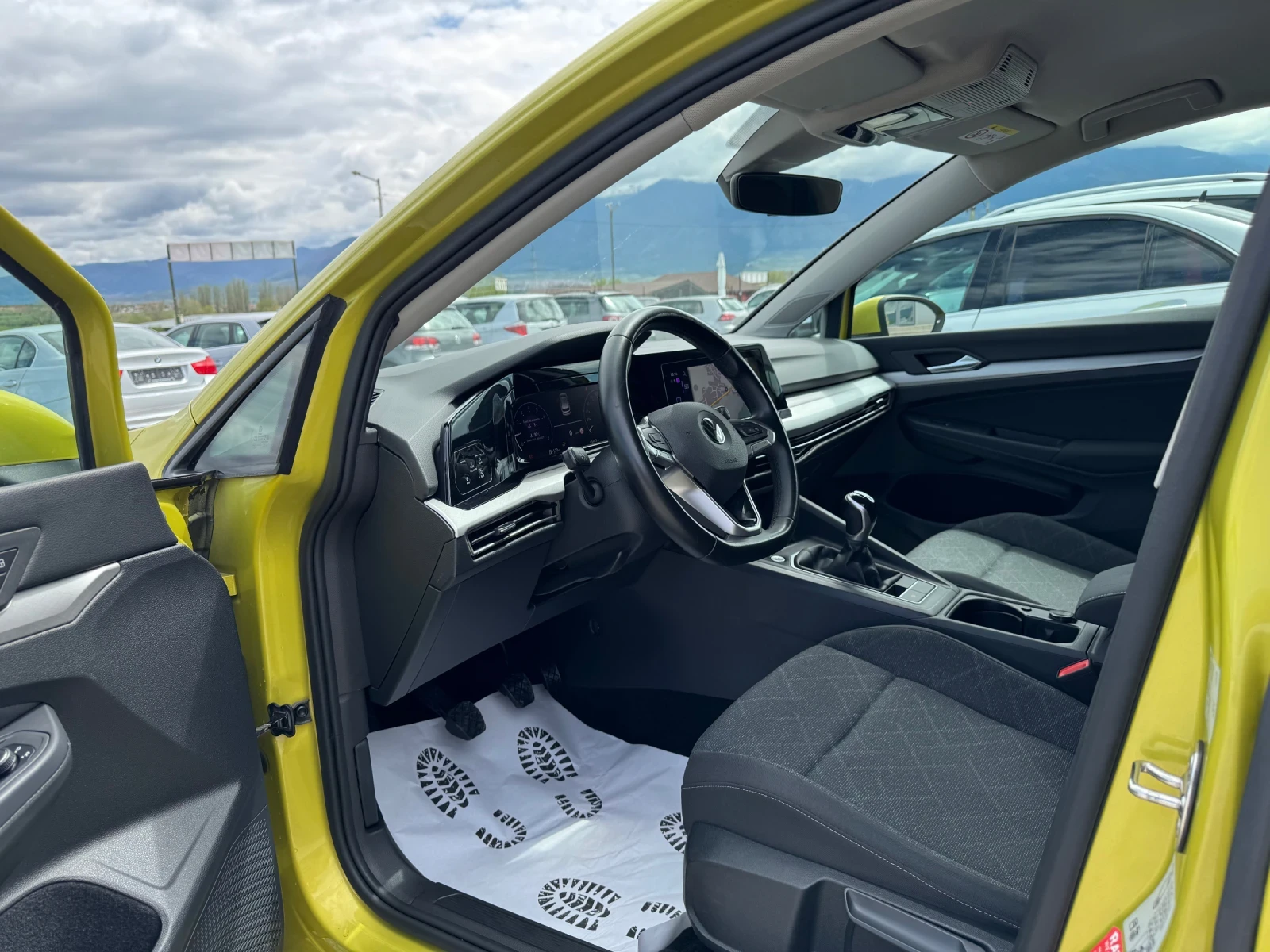 VW Golf 8/ DIGITAL/45.000km/NEW/TOP - изображение 9