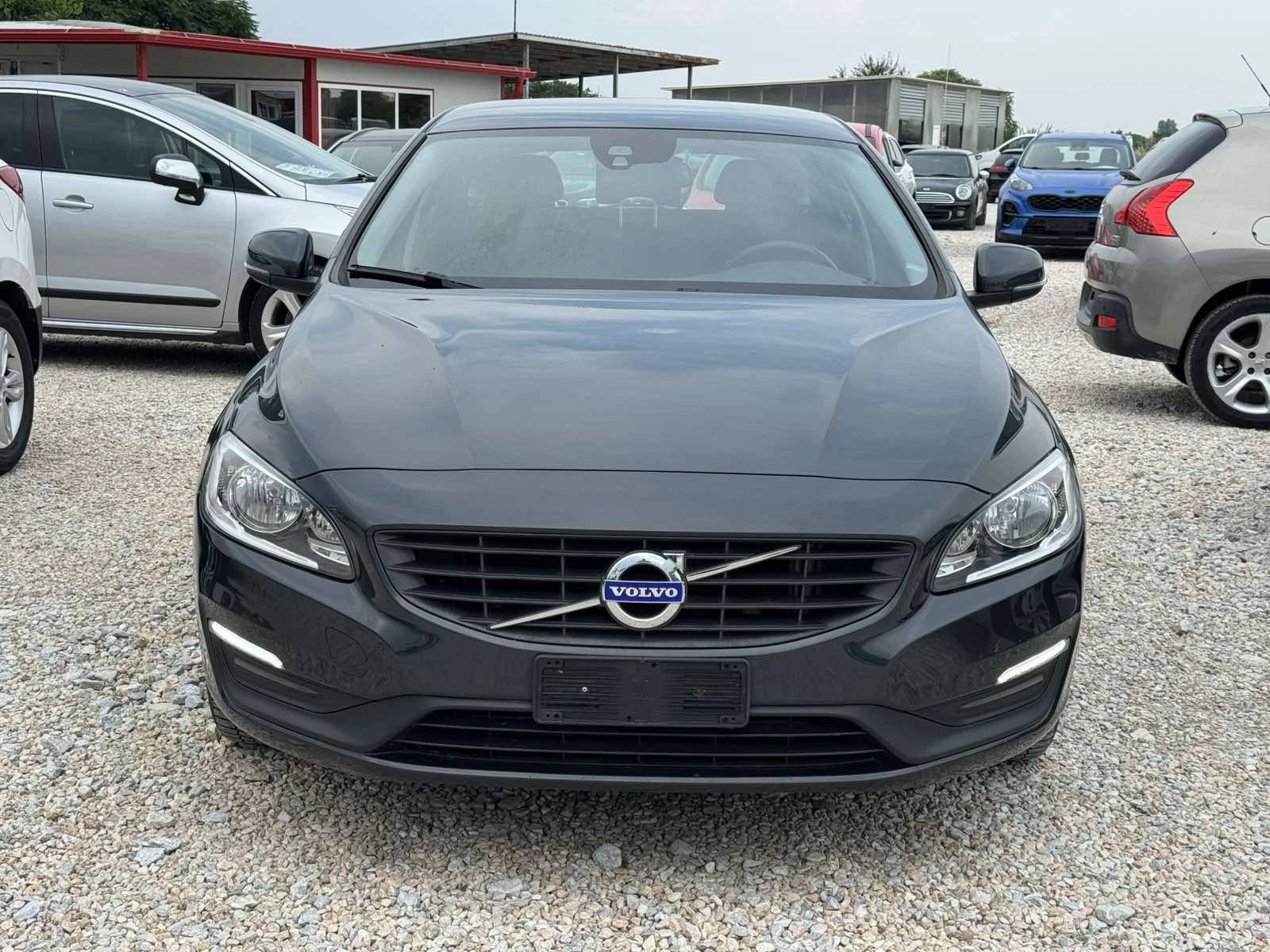 Volvo V60 2, 0d - изображение 2