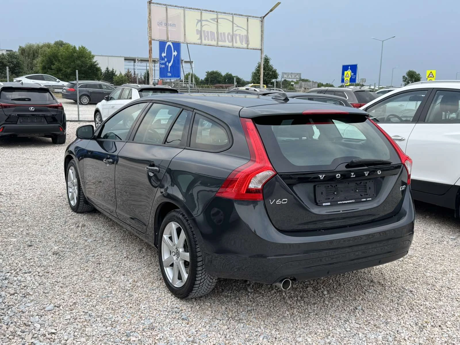 Volvo V60 2, 0d - изображение 5