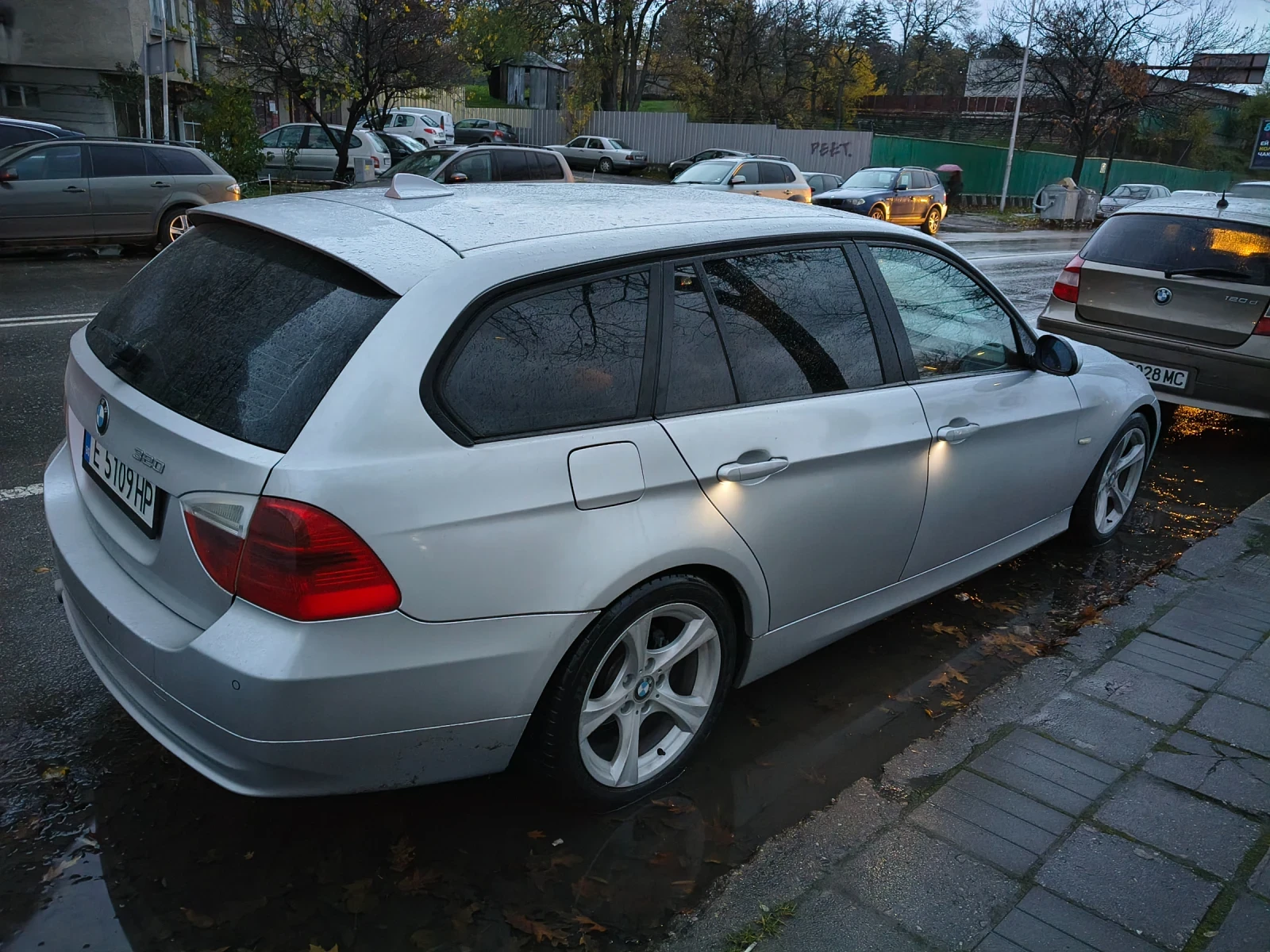 BMW 320 320d - изображение 5