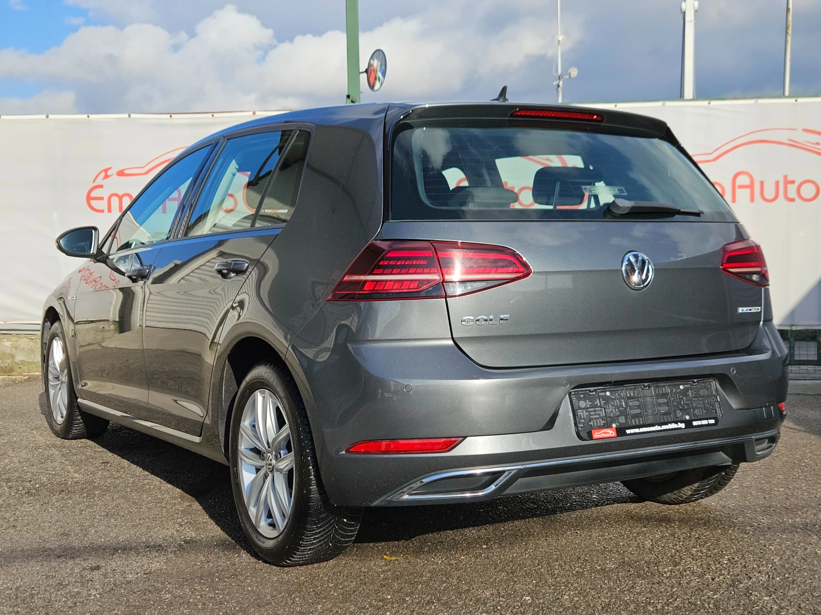 VW Golf 1.4TGI/CNG/HighLine/BLACK FRIDAY/LED/CARPLAY/БЛУТУ - изображение 5