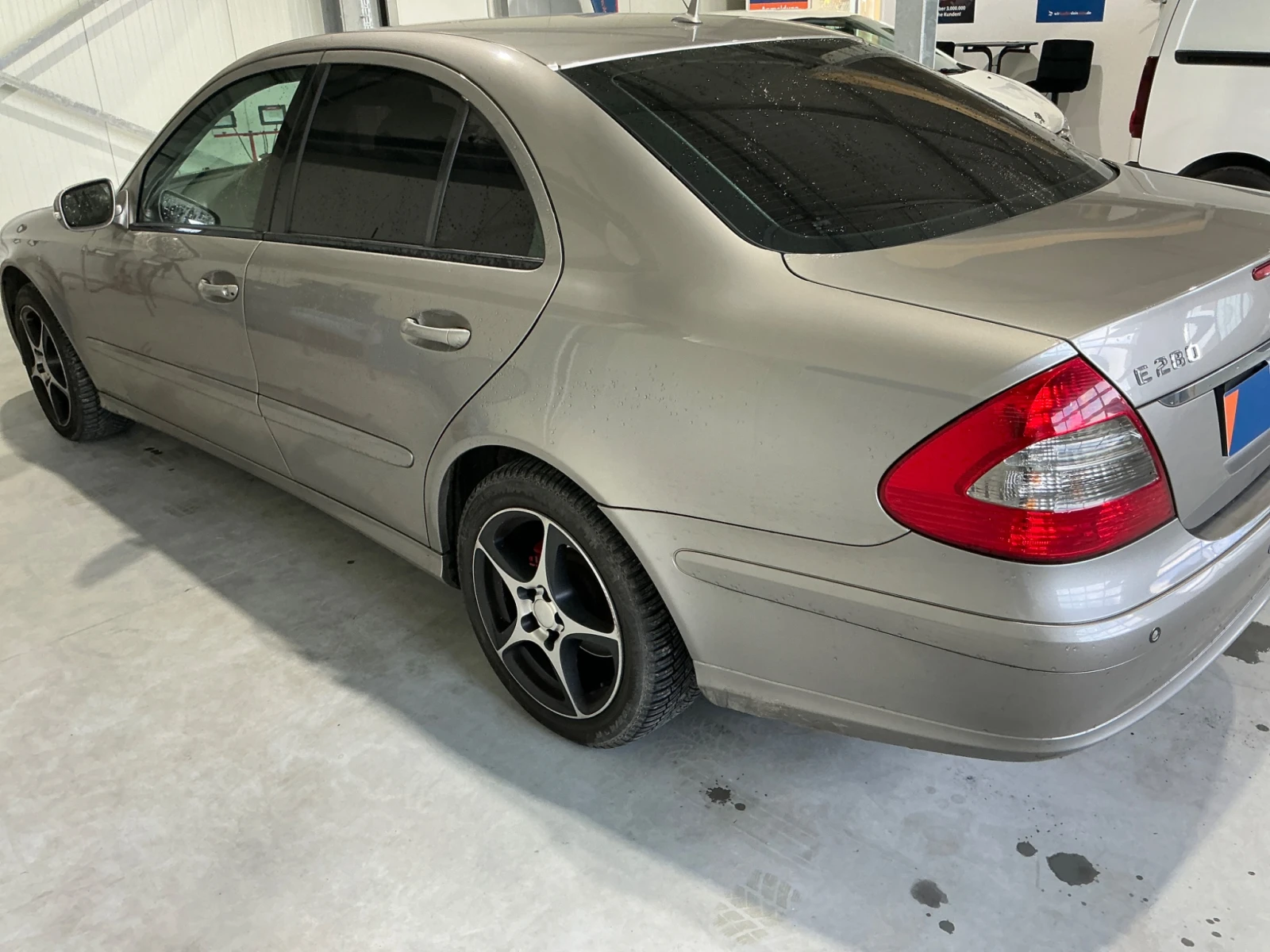 Mercedes-Benz E 280   | Mobile.bg   4