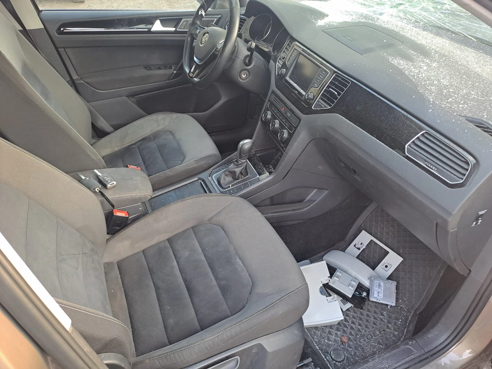 VW Sportsvan 2.0TDI 150�� Automat | Mobile.bg � ����������� 9