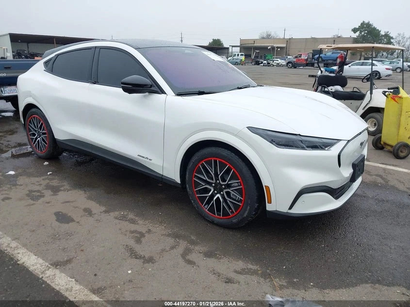 Ford Mustang Mach-E Premium