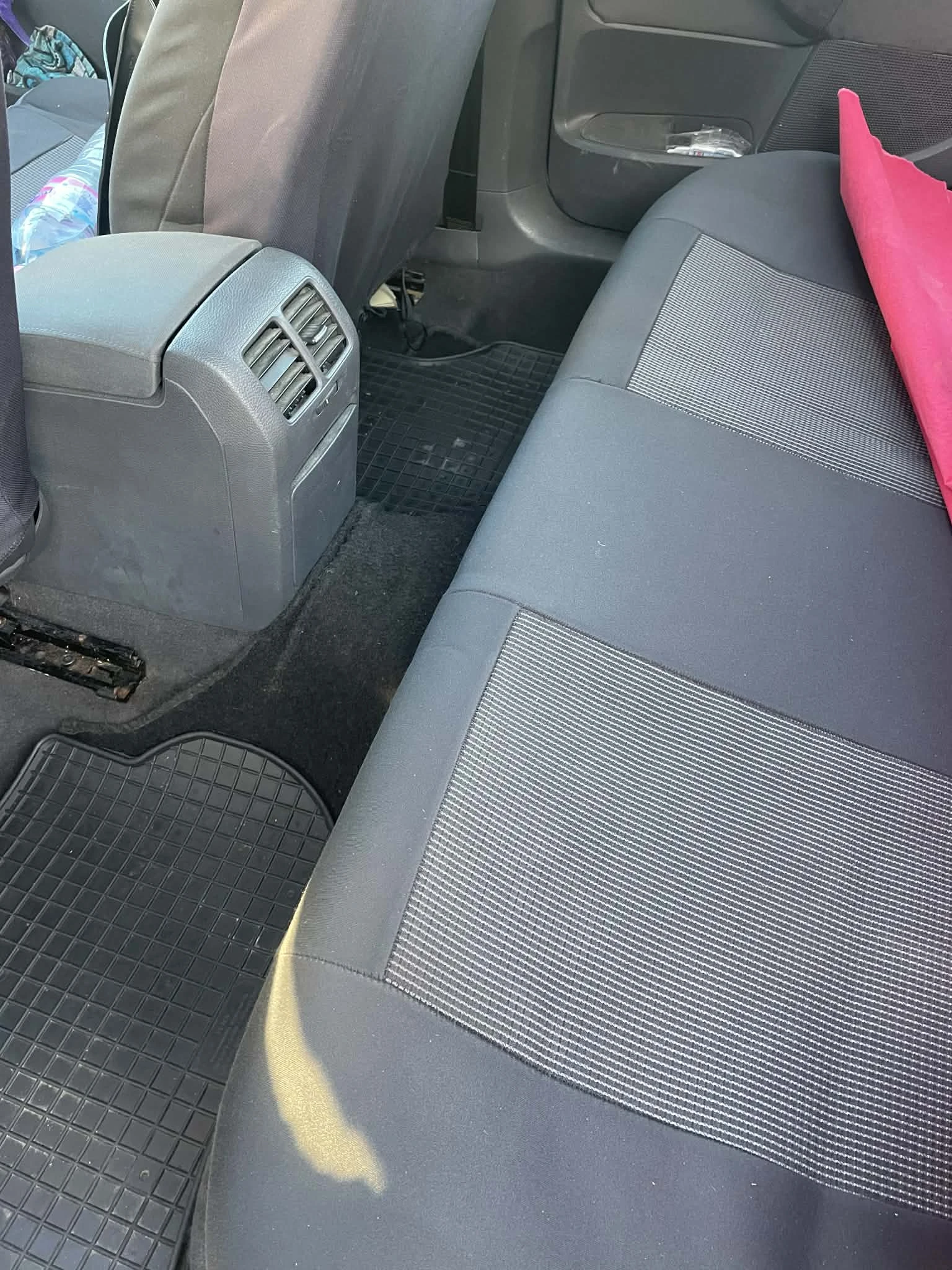 VW Golf 5, снимка 5 - Автомобили и джипове - 54371619