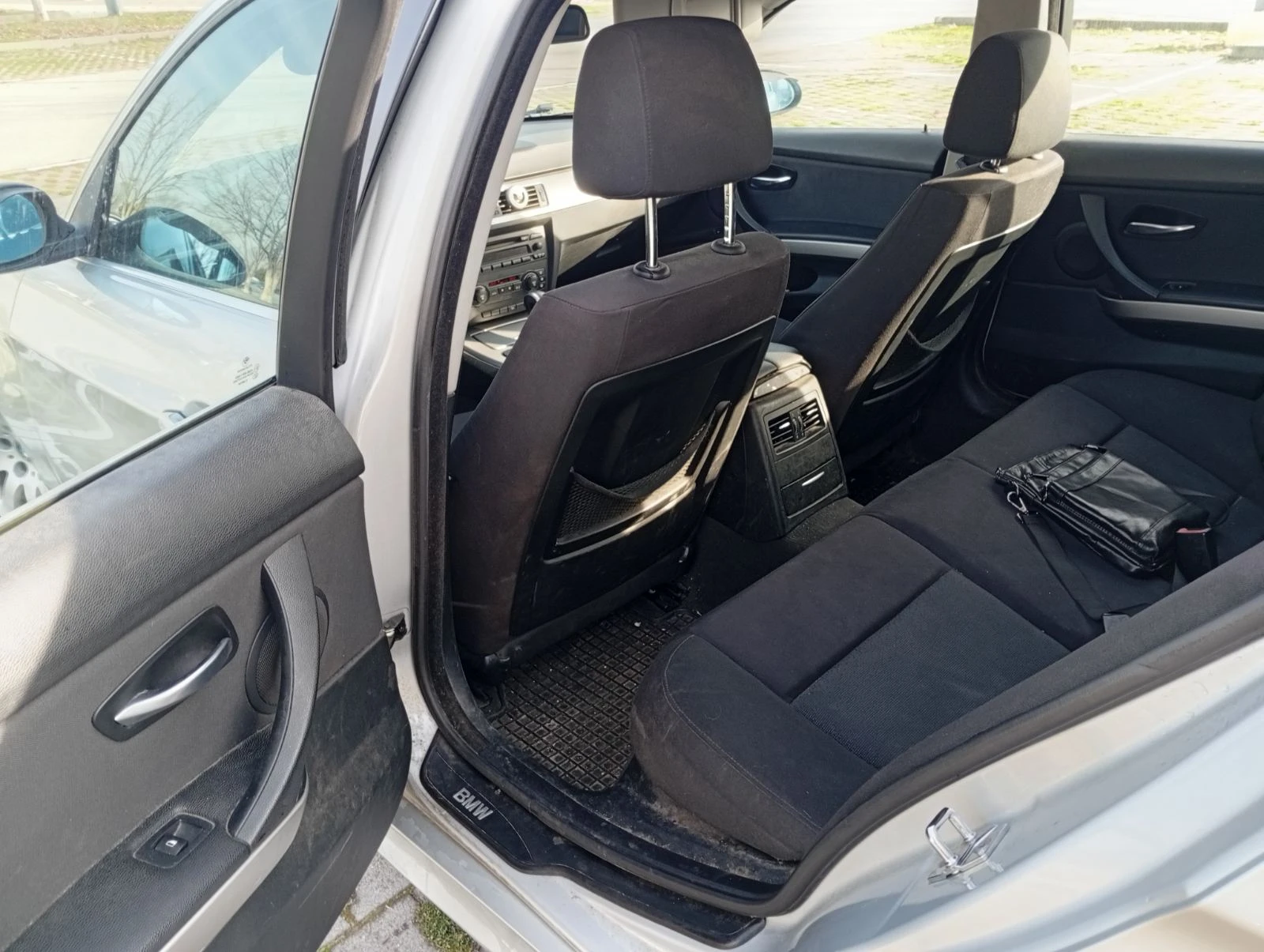 BMW 330 XD, снимка 9 - Автомобили и джипове - 54896790