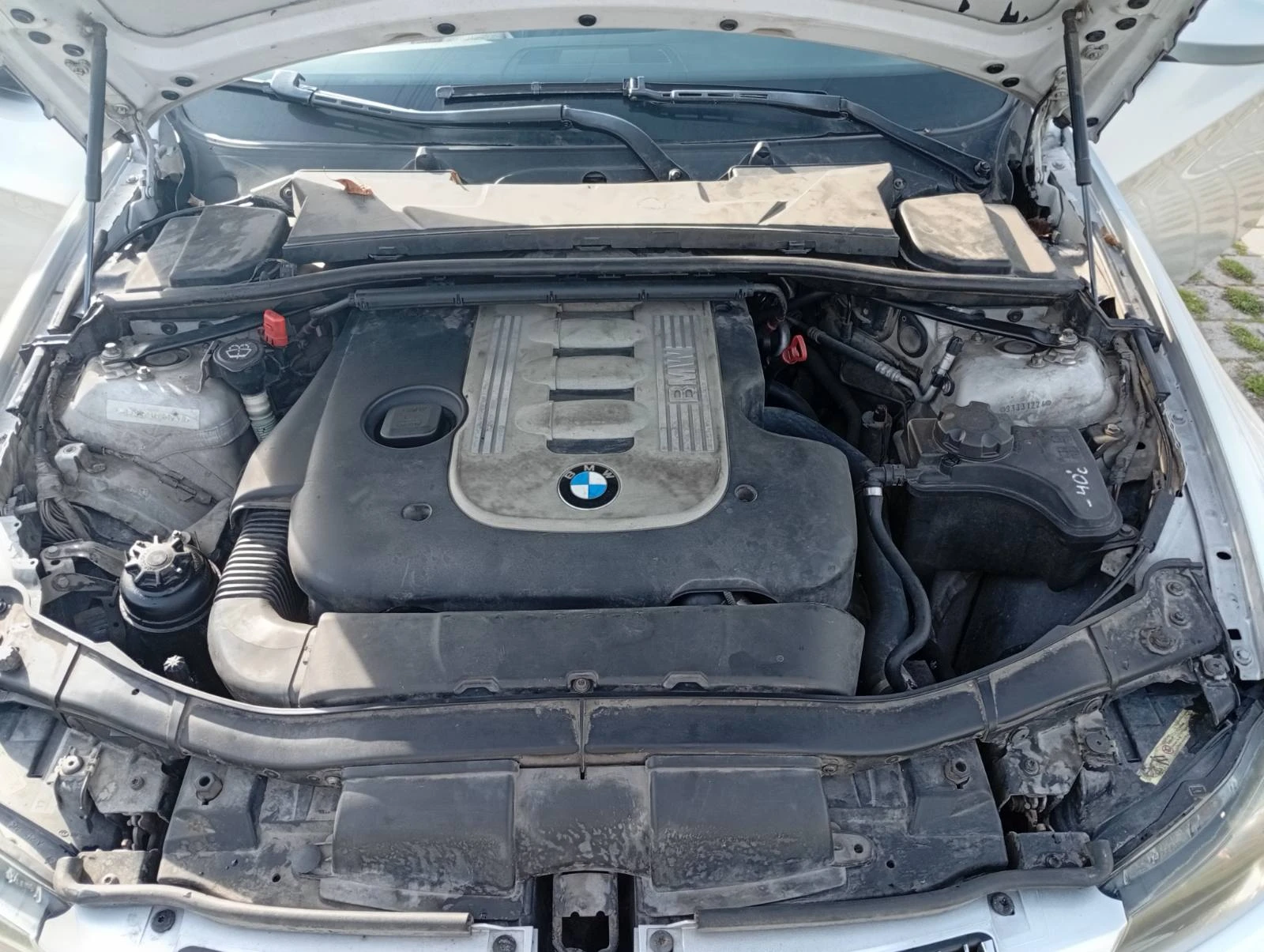 BMW 330 XD, снимка 14 - Автомобили и джипове - 54896790