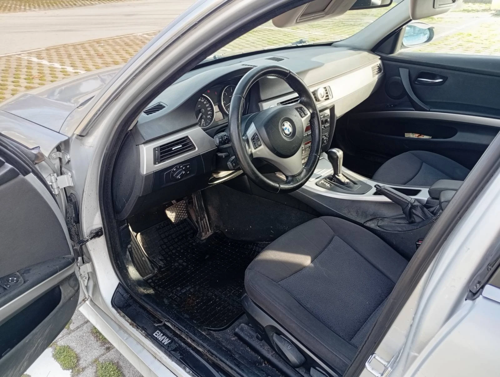 BMW 330 XD, снимка 8 - Автомобили и джипове - 54896790
