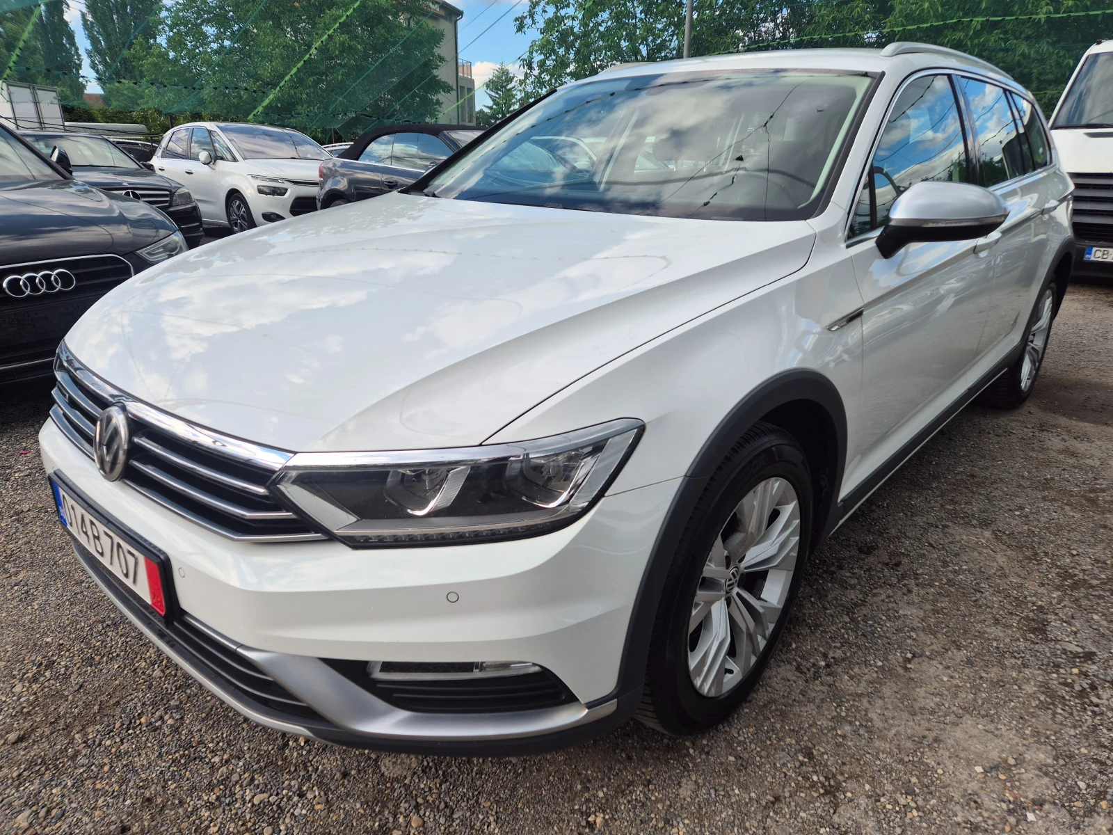 VW Alltrack 2.0TDI, снимка 3 - Автомобили и джипове - 54897041