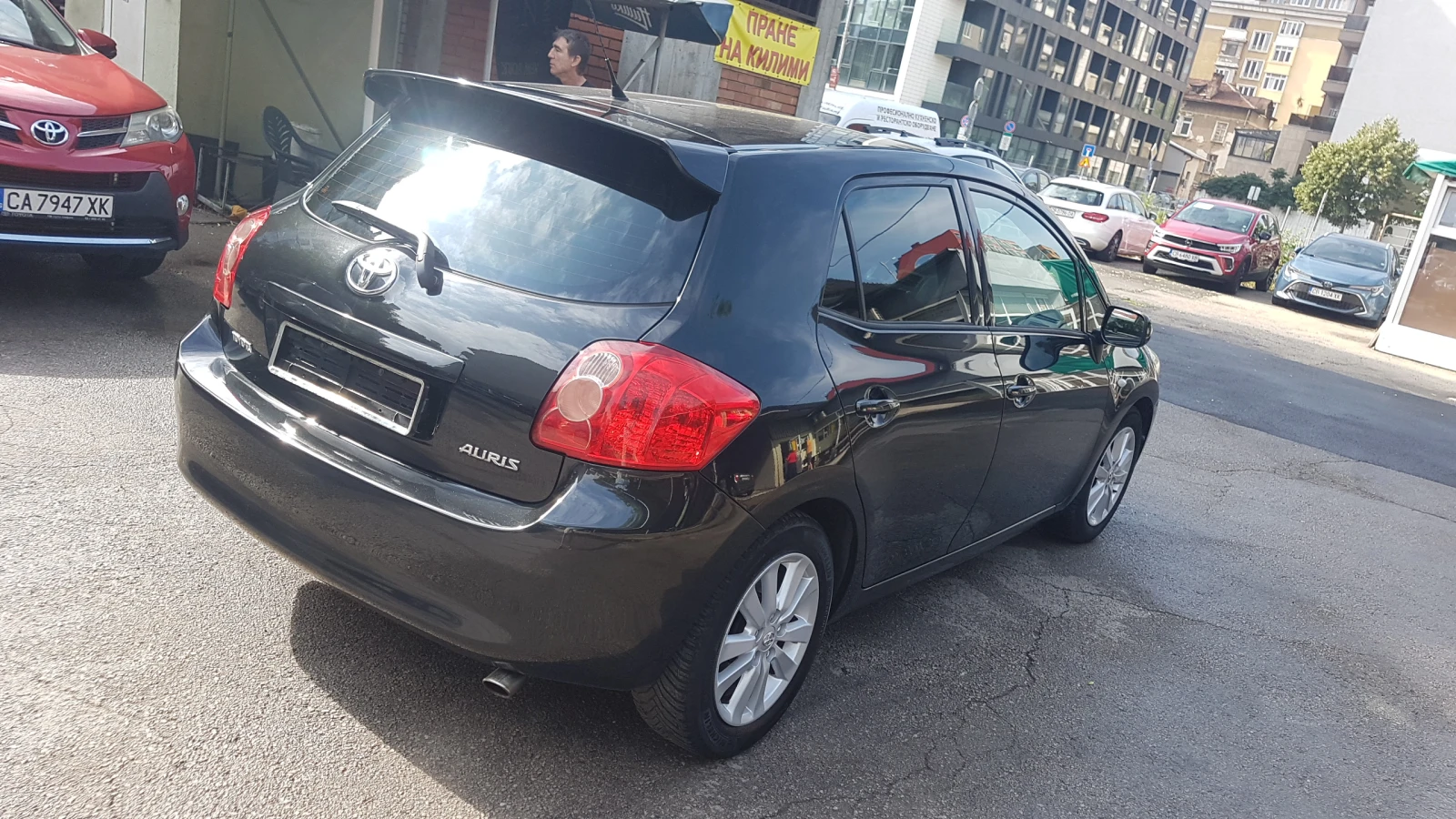 Toyota Auris 1.8i KELES GO, снимка 8 - Автомобили и джипове - 55129978