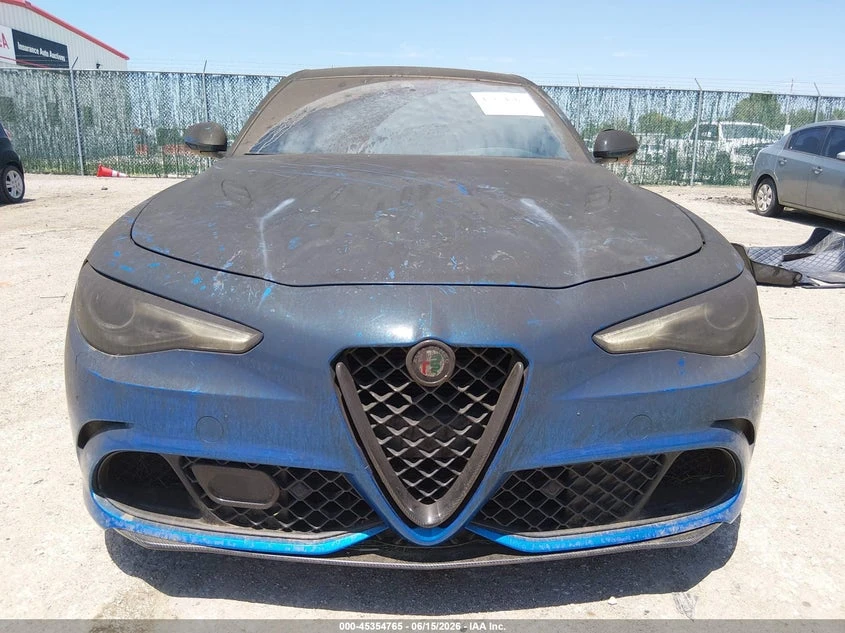 Alfa Romeo Giulia 2.9l Quadrifoglio Rwd, снимка 6 - Автомобили и джипове - 55586721