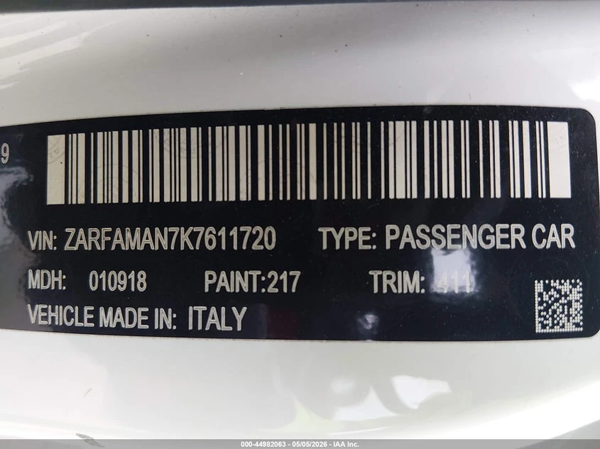Alfa Romeo Giulia 2.0l Sport Rwd, снимка 9 - Автомобили и джипове - 55586718
