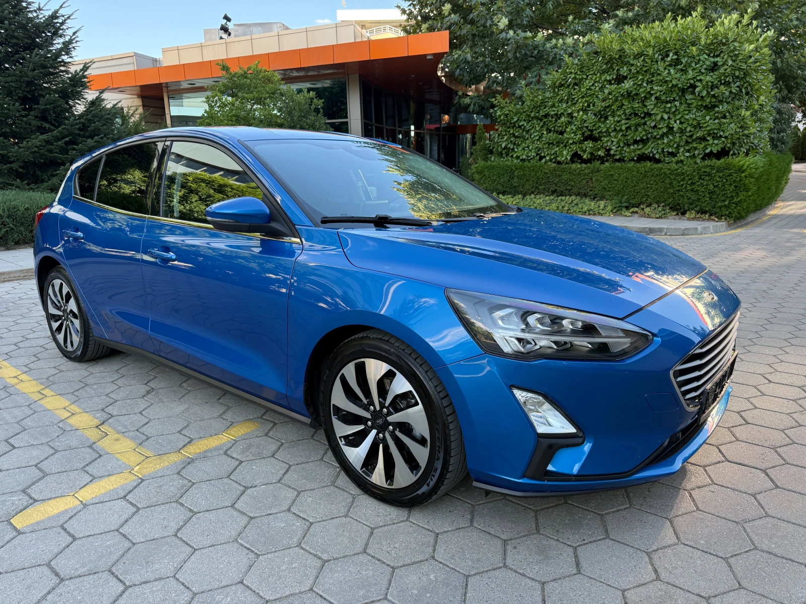 Ford Focus 1.5D* TITANIUM* BANG I OLUFSEN* , снимка 3 - Автомобили и джипове - 55734753