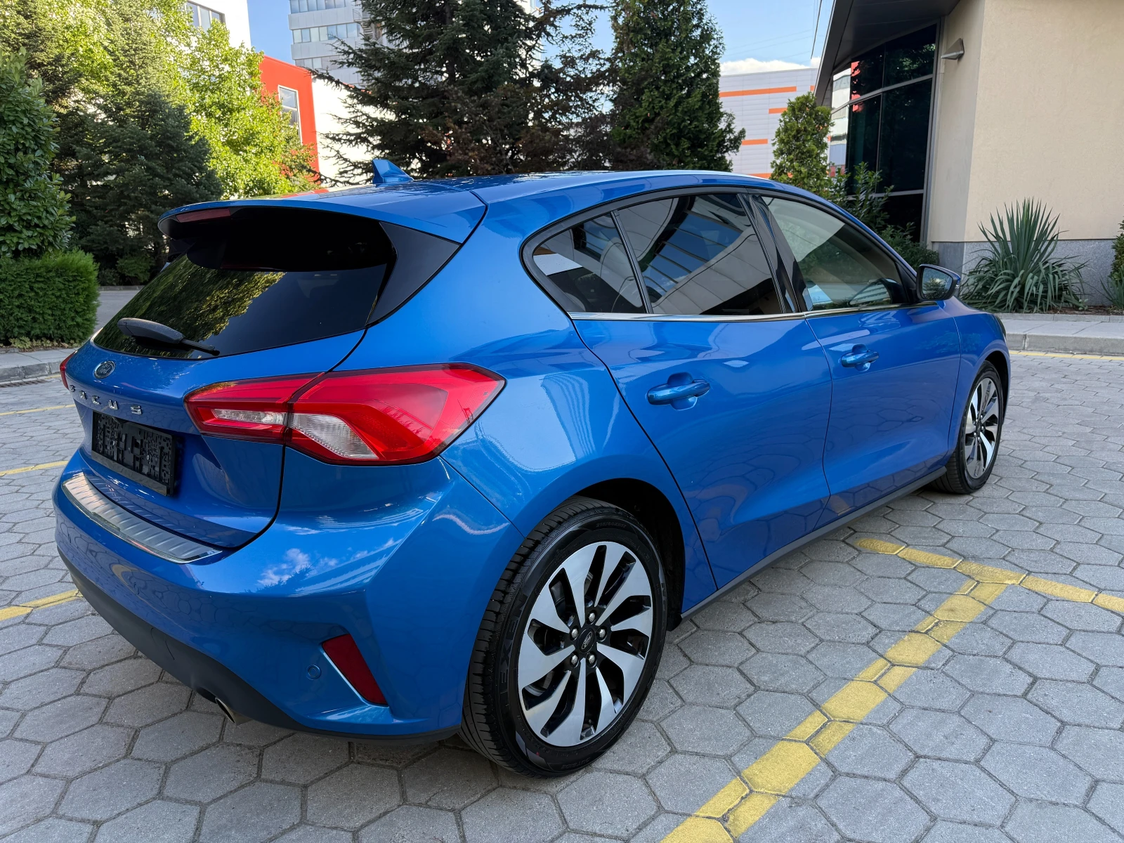 Ford Focus 1.5D* TITANIUM* BANG I OLUFSEN* , снимка 4 - Автомобили и джипове - 55734753