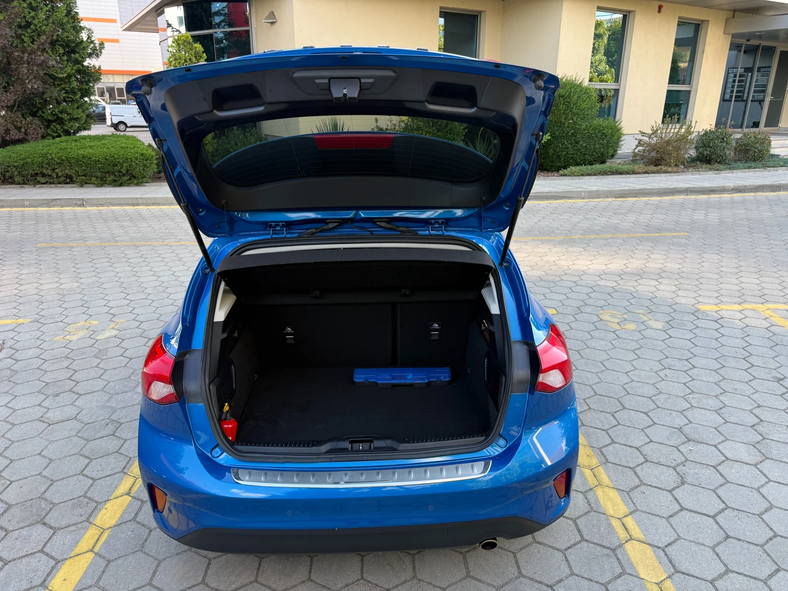 Ford Focus 1.5D* TITANIUM* BANG I OLUFSEN* , снимка 7 - Автомобили и джипове - 55734753