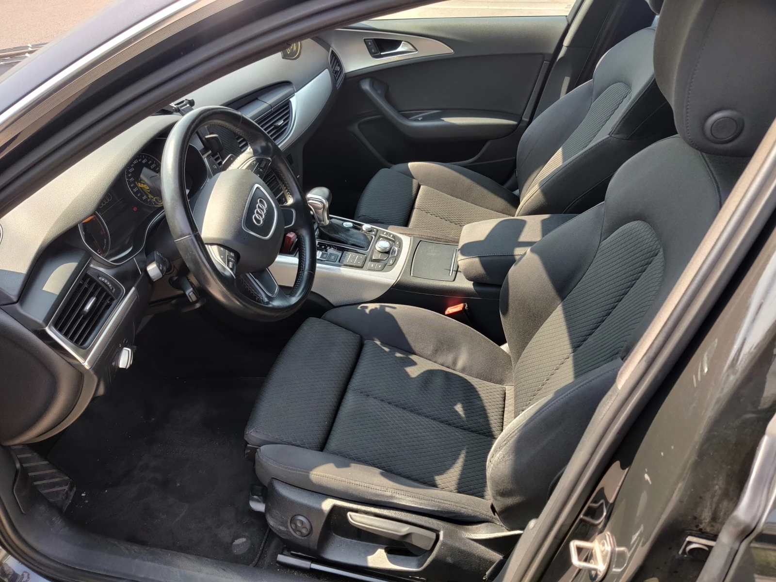 Audi A6 C7 2.0 TDI, снимка 11 - Автомобили и джипове - 55745353