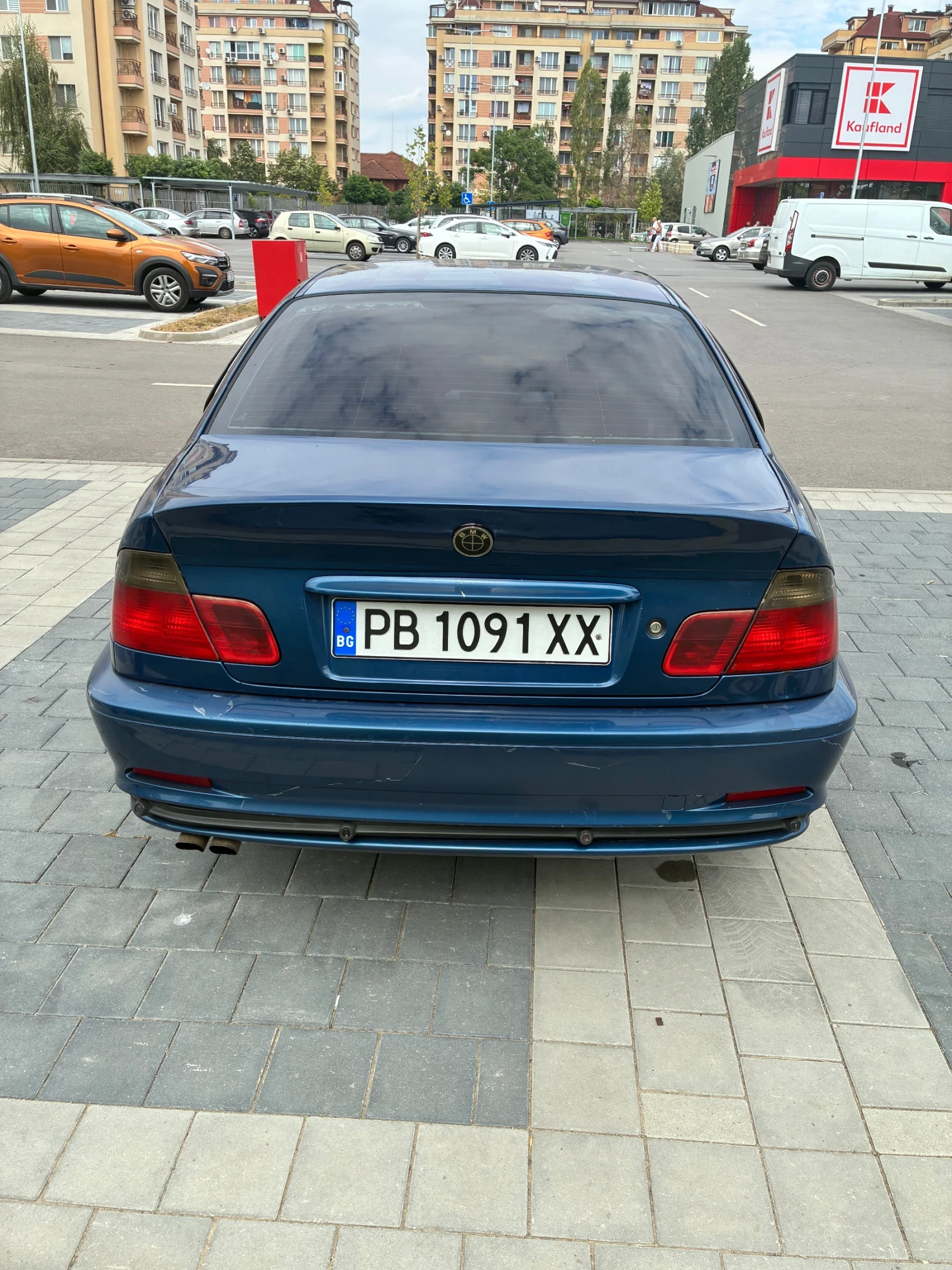 BMW 320, снимка 7 - Автомобили и джипове - 56041039