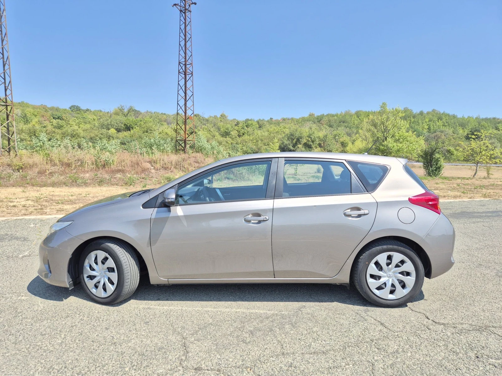 Toyota Auris 1, 33i/6sk/Germaniа, снимка 5 - Автомобили и джипове - 56181670