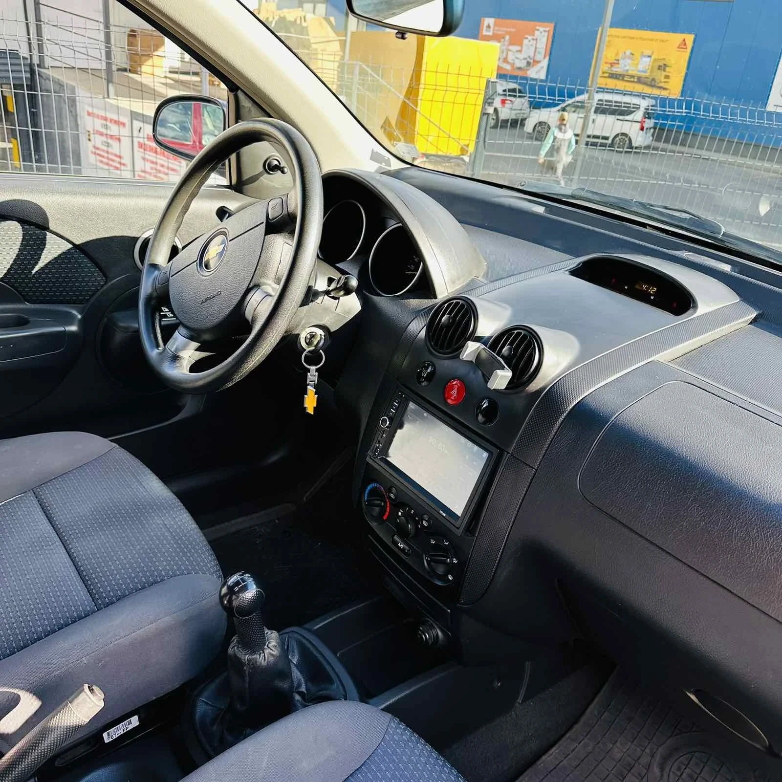 Chevrolet Kalos 1.2 SE, снимка 13 - Автомобили и джипове - 56550557