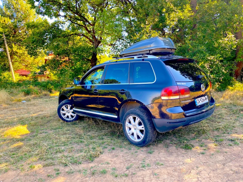 VW Touareg 3.0 Tdi, снимка 3 - Автомобили и джипове - 49005464