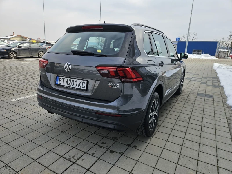 VW Tiguan 2.0 /150 HP, снимка 4 - Автомобили и джипове - 49261930