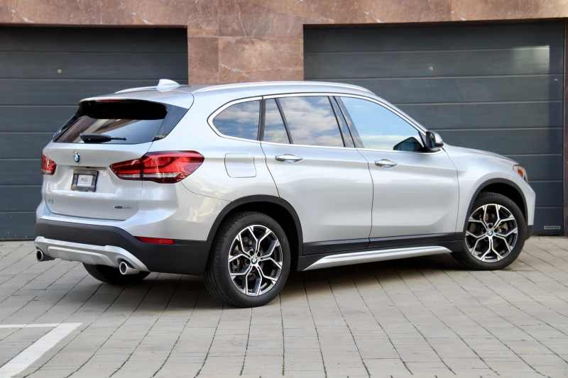BMW X1 2.8XI* FACE* LED* HEAD UP, снимка 7 - Автомобили и джипове - 51896152