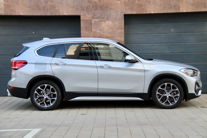 BMW X1 2.8XI* FACE* LED* HEAD UP, снимка 8 - Автомобили и джипове - 51896152