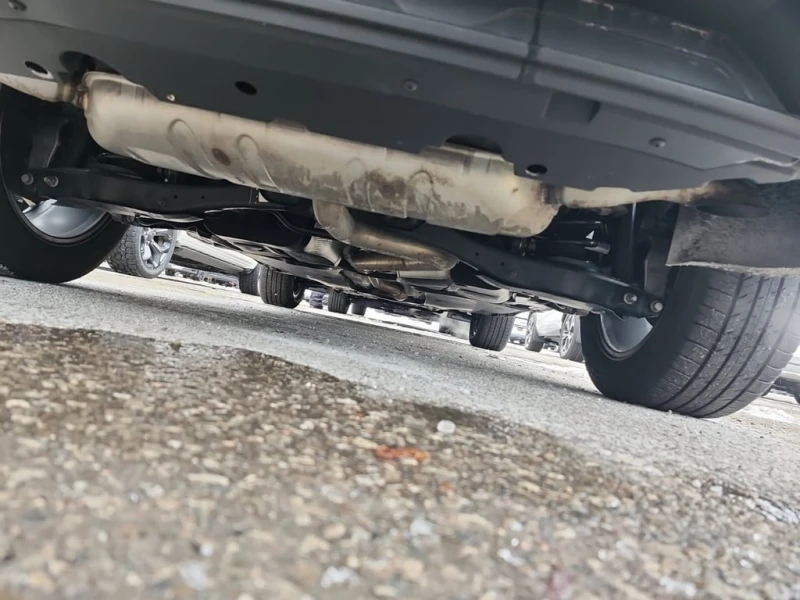 VW Tiguan * COMFORTLINE * CARFAX * ЦЕНА ДО БГ, снимка 15 - Автомобили и джипове - 52878745