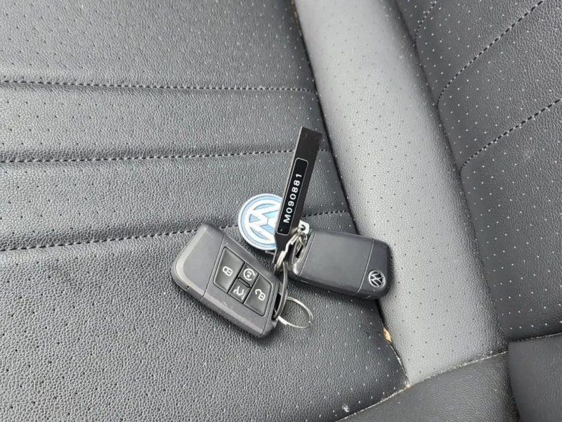 VW Tiguan * COMFORTLINE * CARFAX * ЦЕНА ДО БГ, снимка 8 - Автомобили и джипове - 52878745