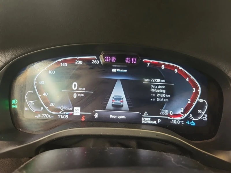 BMW X3 2023 XDRIVE30E * CARFAX * БЕЗ ПЪРВОНАЧАЛНА ВНОСКА, снимка 10 - Автомобили и джипове - 52901137