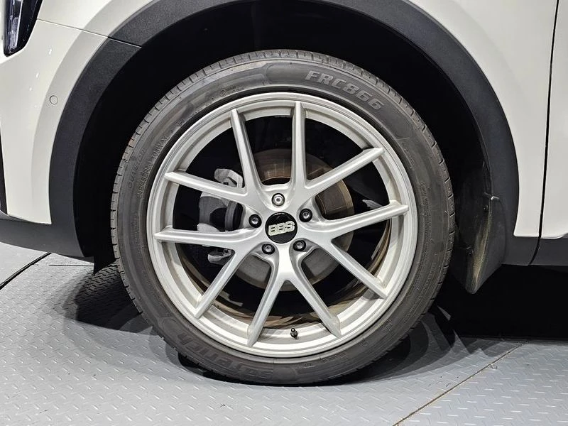 Kia Sorento HEV 1.6 2WD| 360| DIST| ОБДУХВАНЕ| МЪРТВА ТОЧКА, снимка 5 - Автомобили и джипове - 55736848