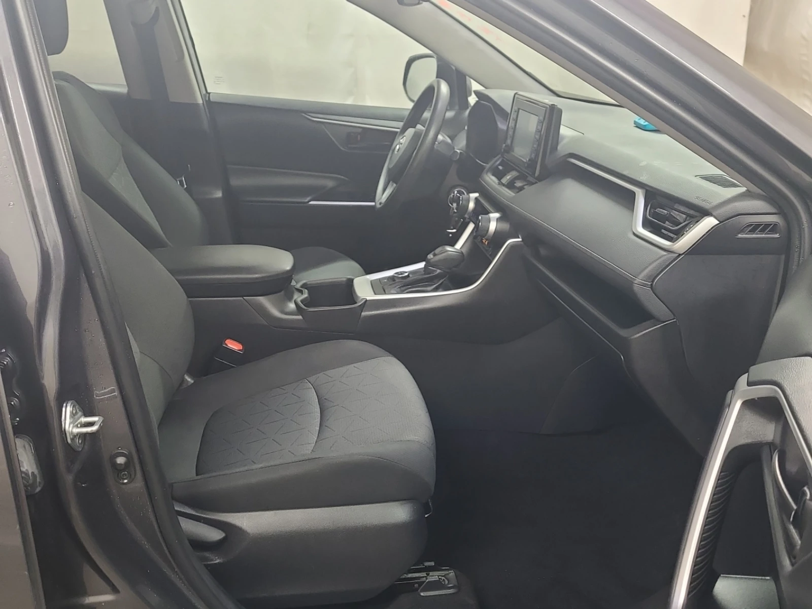 Toyota Rav4 CARFAX * * АВТО КРЕДИТ - изображение 9
