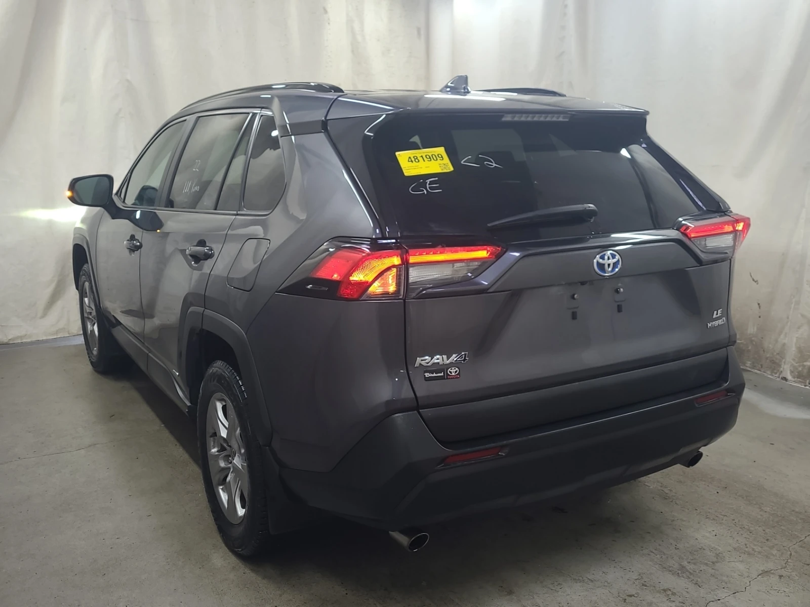 Toyota Rav4 CARFAX * * АВТО КРЕДИТ - изображение 4