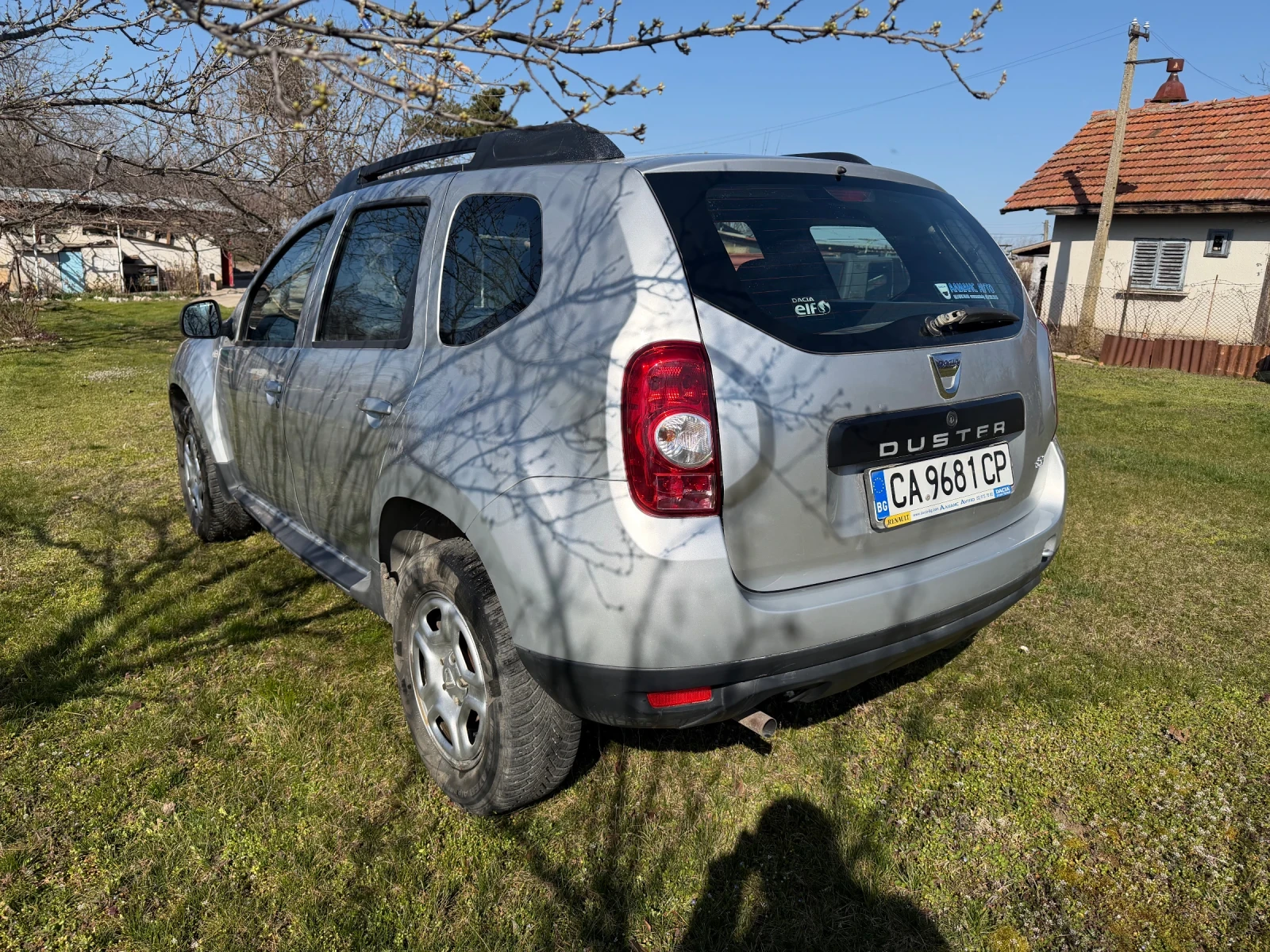 Dacia Duster 1.5dci, снимка 7 - Автомобили и джипове - 53846347