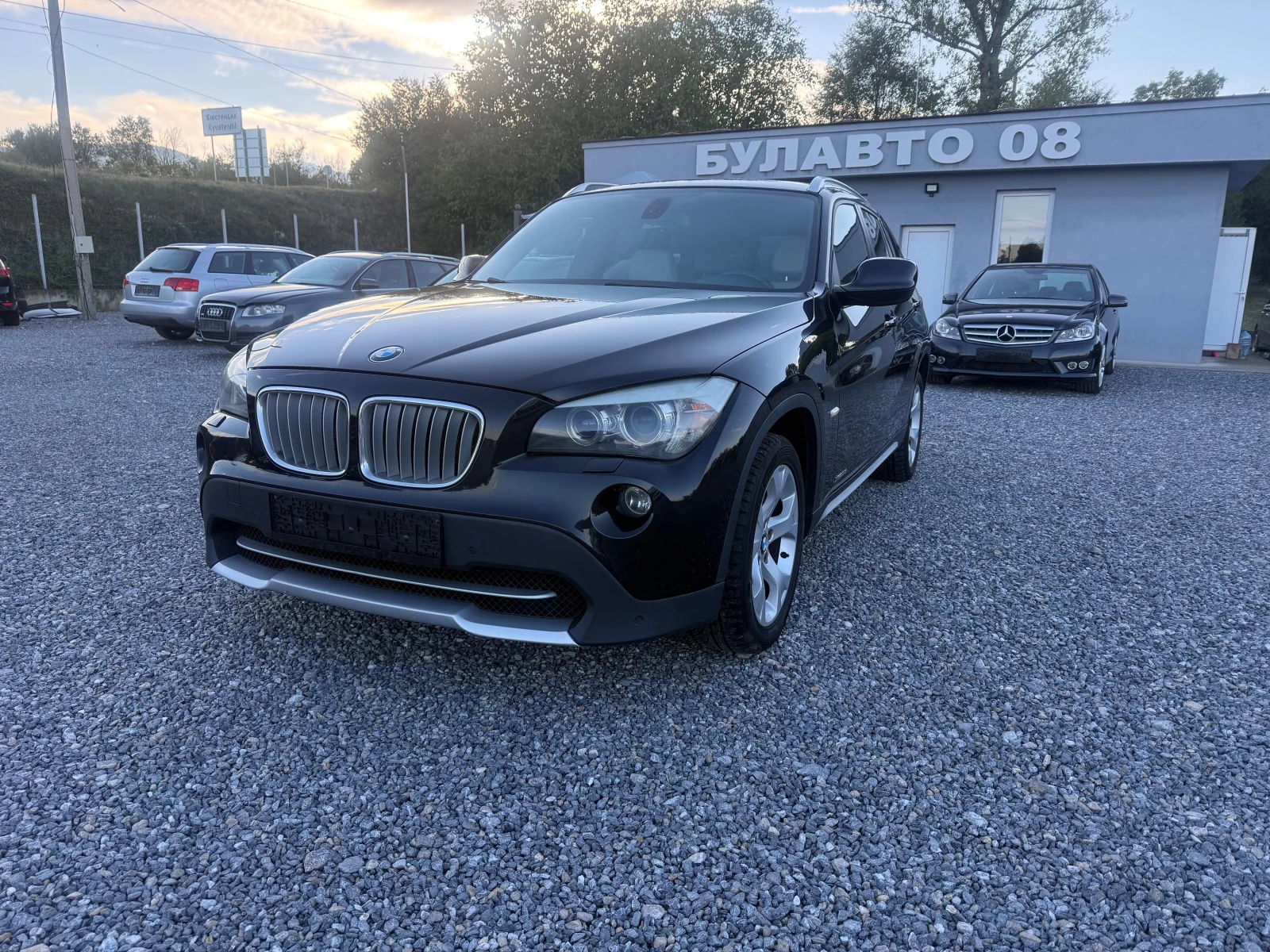 BMW X1 2.8 I xDrive, снимка 2 - Автомобили и джипове - 54171388